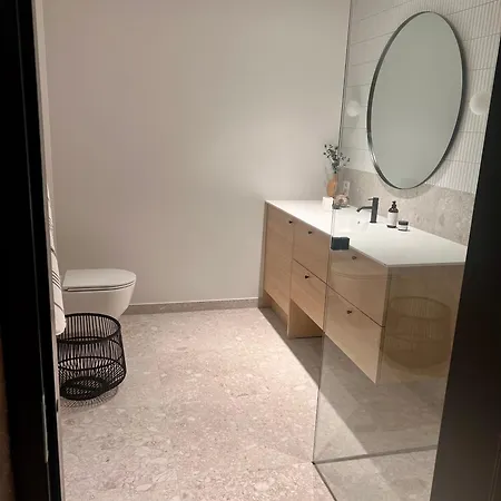 Apartamento Brand New Flat, Big Bathroom And Garden *